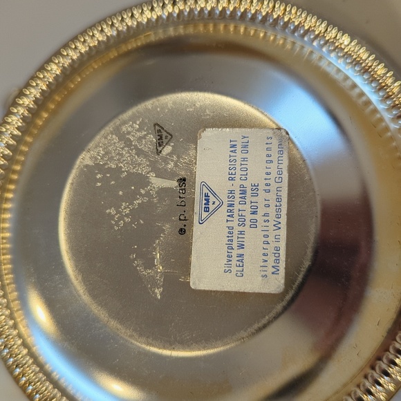 Vintage silver plated coffee cups with plates - Picture 4 of 4